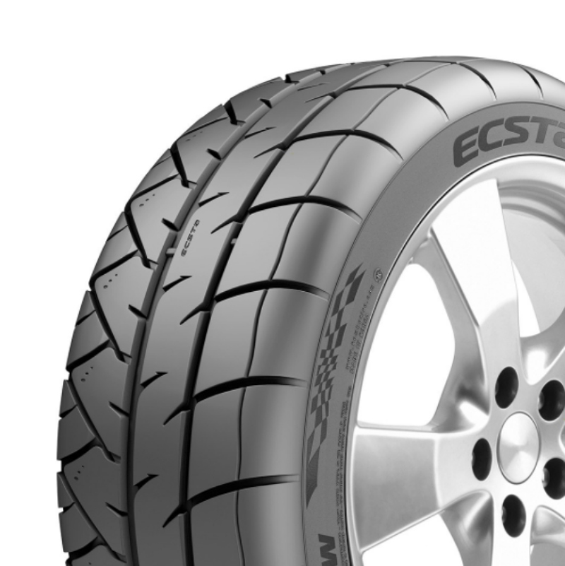 Kumho Tire Ecsta V720 Ultra High Performance – 355/30R19 99Y