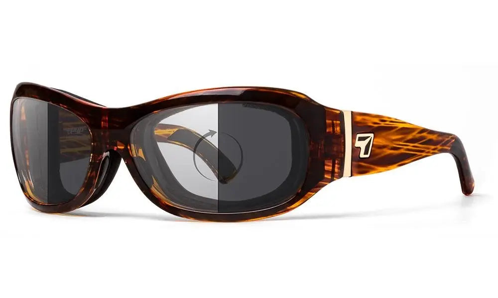 7Eye by Panoptx Briza Sunglasses – Sunset Tortoise frame with Photochromic Eclypse NXT lenses
