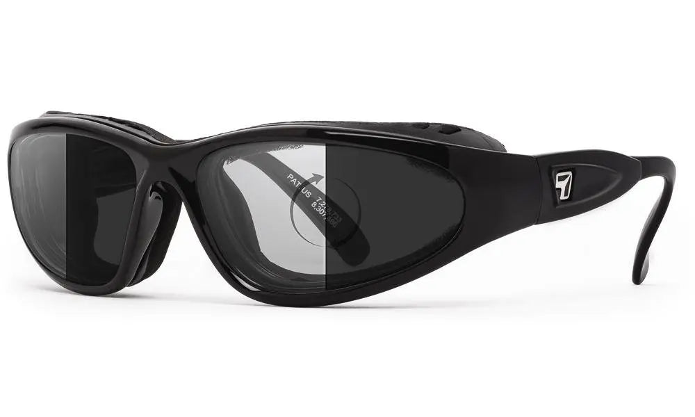 7Eye by Panoptx Cape Sunglasses – Gloss Black Frame with Photochromic DarkShift lenses