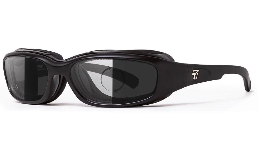 7Eye by Panoptx Churada Sunglasses – Matte Black Frame with Photochromic DarkShift Lenses