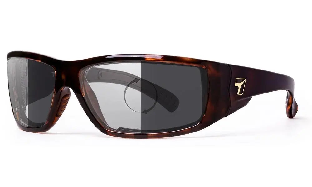 7Eye by Panoptx Maestro Sunglasses – Dark Tortoise frame with Photochromic Eclypse NXT lenses